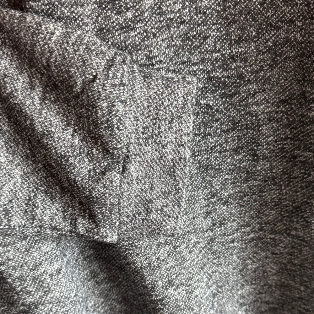 Cozy Aztec Patterned Women's Sweatshirt - Picture 3 of 5